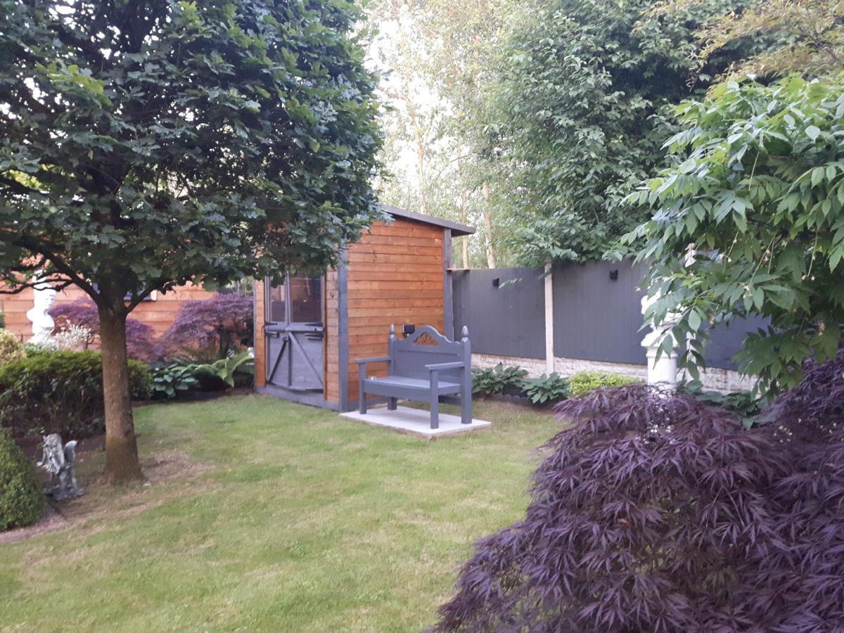 Ever Wanted To Go Off Grid Then This Is For You Sutton Coldfield Exterior photo